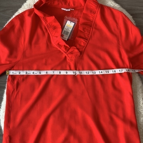New! Crown & Ivy Red Ruffle Neck Shift Dress Size Small - Picture 13 of 16